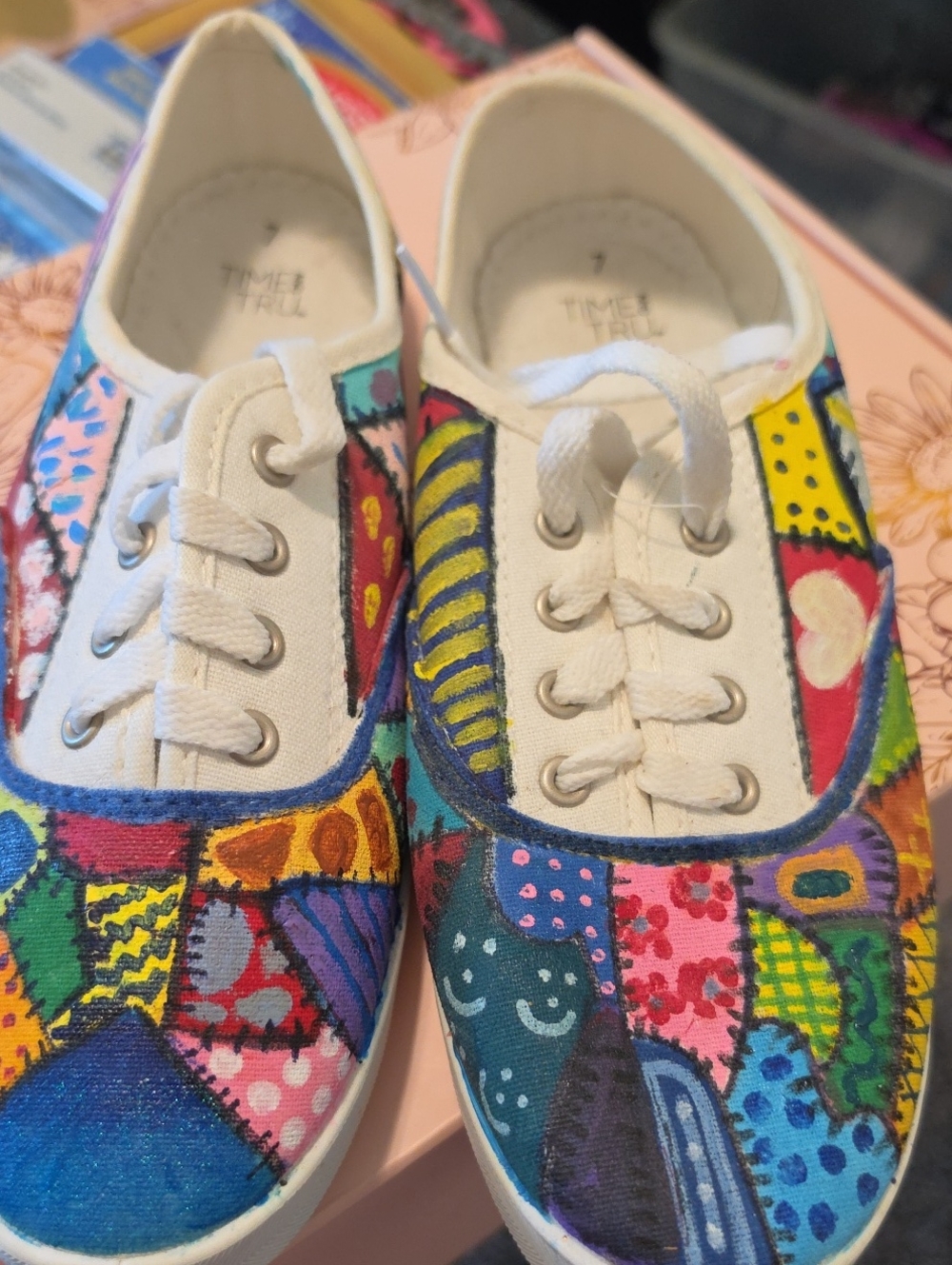 Womans Sz 7 Colorful Patchwork Canvas Sneakers - Multicolor